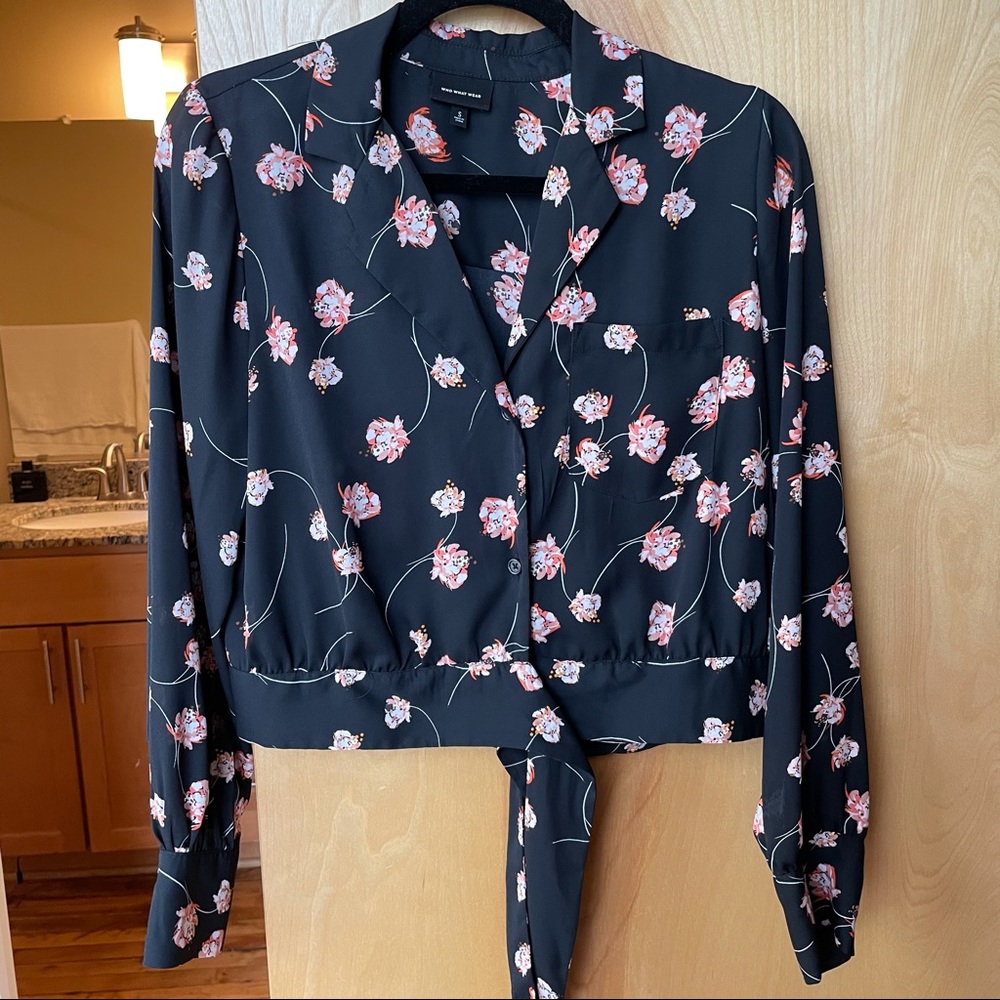 Floral tie blouse